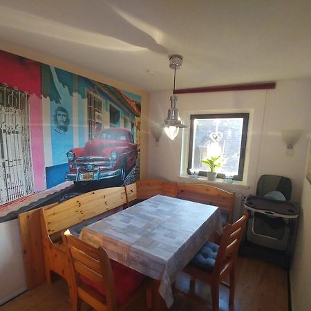 Historische Schule "Ferienwohnung Pauline" I&Ii Stobnitz Ngoại thất bức ảnh