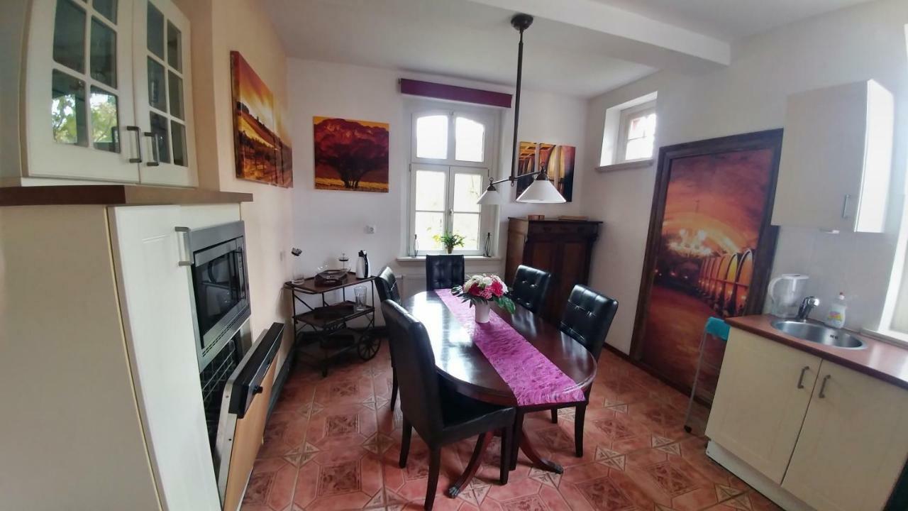 Historische Schule "Ferienwohnung Pauline" I&Ii Stobnitz Ngoại thất bức ảnh